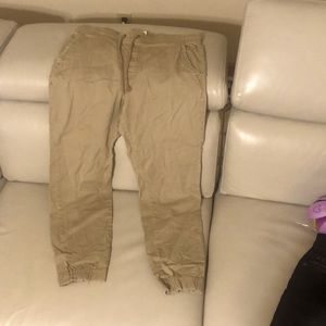 Im selling these Tan joggers size medium only worn twice